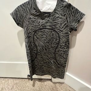 lululemon swiftly tech size 8